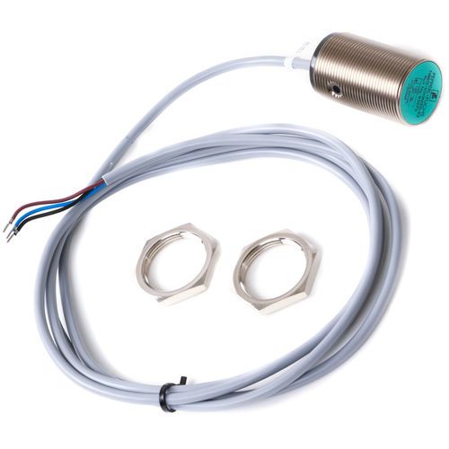 1470052 | McNeilus | SENSOR,PROX,30MM DIA,15MM DIST