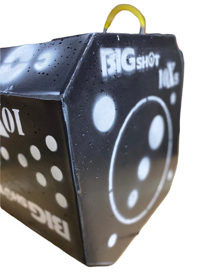 Blemished Titan 10XS Archery Target