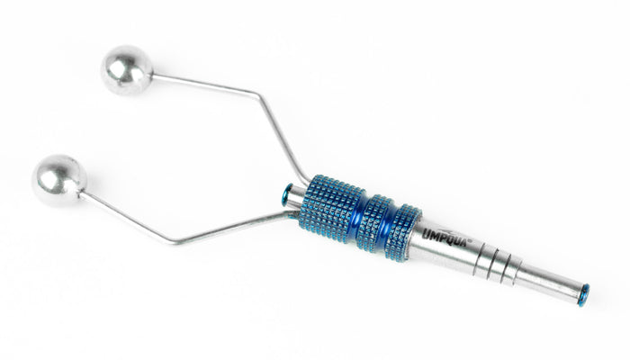 Umpqua Dream Stream Plus standard bobbin – fly tying thread bobbin with smooth tube and comfortable tension for consistent thread control.