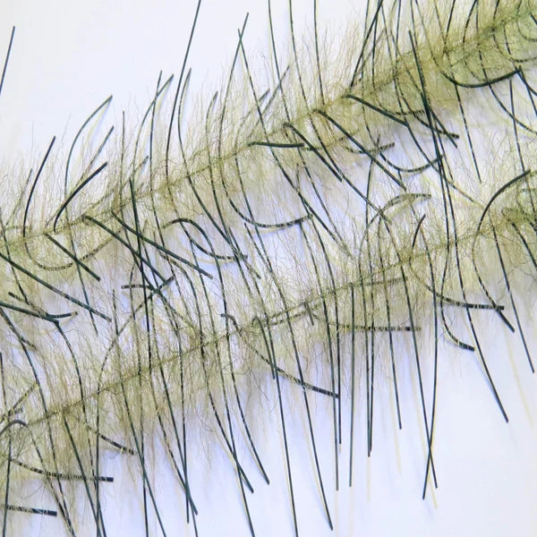 Livebait and olive Lively Legs Crustacean Brush by Just Add H2O – synthetic brush with built-in silicone legs for shrimp, crab, and crayfish patterns in natural tones.