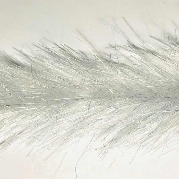White Just Add H2O Translucy Fly Brush – translucent synthetic dubbing brush perfect for baitfish bellies, streamer heads, and saltwater flies.
