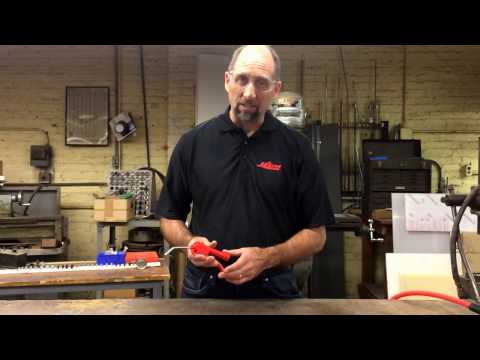 Lightweight Pistol Grip Blow Gun, 1/4" NPT, 90 PSI, 13 SCFM (S-163)