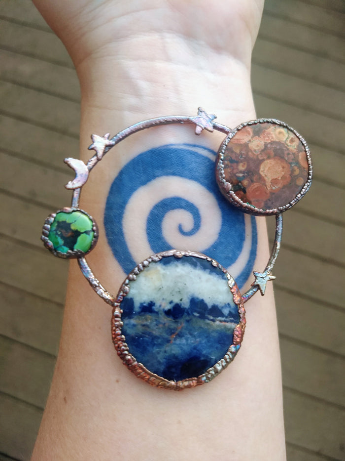 Orbit Necklace - Blue Planet - Minxes' Trinkets