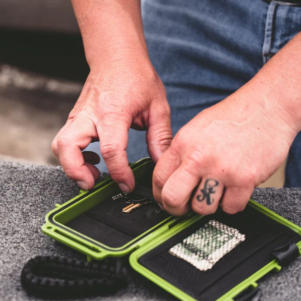 Trxstle River Locker Compact Waterproof Case