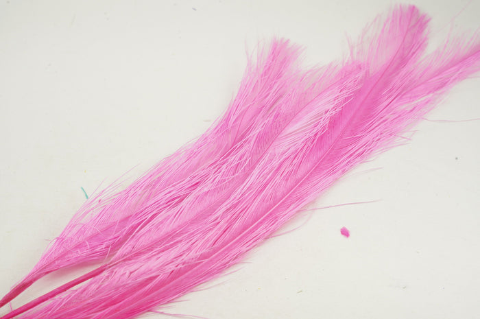 UV2 Raptor Hackle in hot pink – vivid pink hackle excellent for winter steelhead and flashy wet flies.